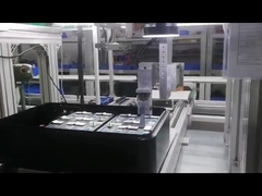 หุ่นยนต์เชื่อมเซลล์ติดผนัง