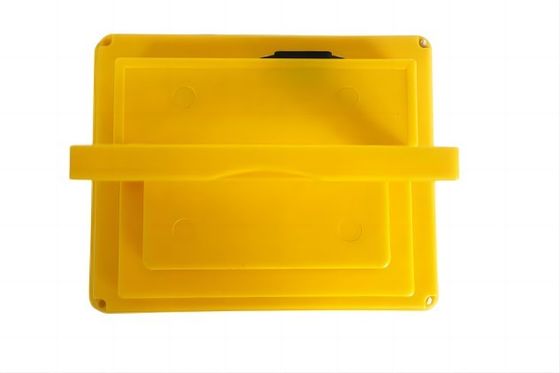 เป็นมิตรกับสิ่งแวดล้อมความจุสูง 12.8V 240AH Buit-in BMS LifeP04 แบตเตอรี่ลิเธียมสำหรับเรือประมง