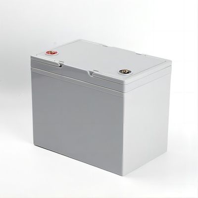 Deep Cycle High Discharge Voltage Rate 12.8V 300AH LifeP04 แบตเตอรี่ลิเธียมที่สร้างขึ้นใน BMS สำหรับรถกอล์ฟ / รถเที่ยวชมสถานที่