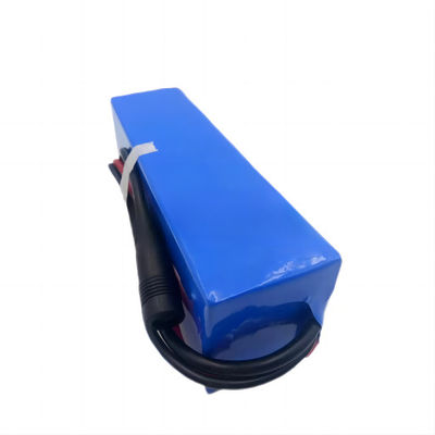 OEM 4S2P PCM 18650 แบตเตอรี่ลิเธียมใช้งานได้จริงสำหรับไฟถนน LED
