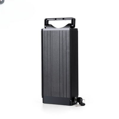 10S4P 36V / 48V แบตเตอรี่จักรยานไฟฟ้าลิเธียมสีดำชุดหางหลังหาง 10.4AH