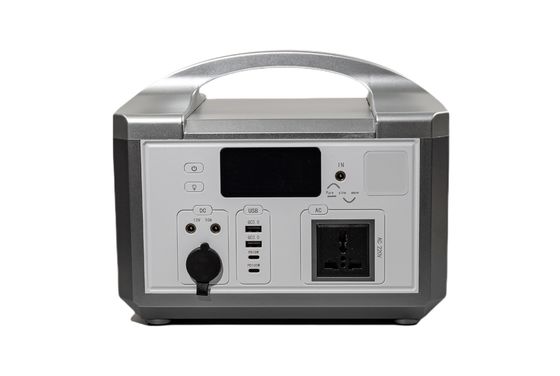 IP65 พกพาไฟฟ้า LifePO4 600WH แบตเตอรี่ ปริมาณการออกกําลังสูงถึง 1200W เครื่องผลิตพลังงานแสงอาทิตย์ สําหรับการตั้งแคมป์ / การใช้ในบ้าน